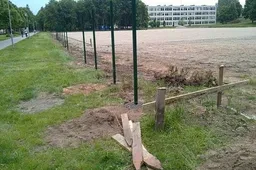 Dainavos dirbtinės dangos stadionas turės tvorą. Dangos teks palaukti