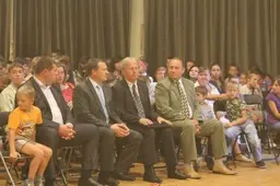 „Jūs busite ministrais ir merais, ir seniūnais, ir darbininkais...“