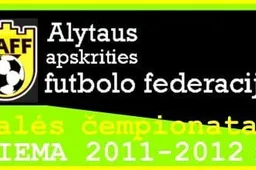 AAFF salės čempionate kovas pradėjo 12 komandų: Alytaus „Auska“ pralaimėjo Balbieriškiui
