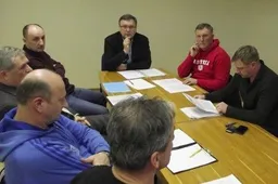 Praėjusio sezono AAFF čempionato lyderiai svarsto - ar baigti pirmenybes, ar iš jų trauktis