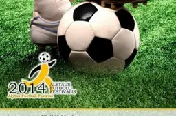 Futbole – tik merginos. Alytaus futbolo festivalio turnyre – lietuvių ir danių kovos