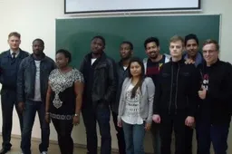 Policininkai skaitė paskaitą Alytuje studijuojantiems nigeriečiams, kongiečiams, indams ir nepaliečiams
