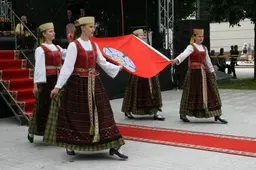Sugrįžkime į Alytų iš - anglijų ir ispanijų, kitų pasaulio kraštų pasidžiaugti savo miestu