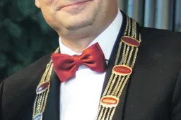 Naktį įsibrovę į parduotuvę „pasivaišino“ tik alumi (ATNAUJINTA)