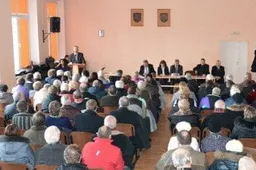 Susitiko su daugiabučių namų bendrijų pirmininkais