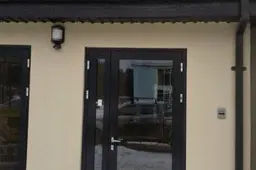 Alytaus miesto švietimo organizacijų patalpomis ir kitu turtu nemokamai galės naudotis ne vien partijos