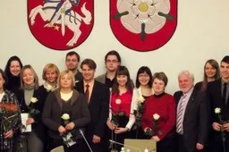 Alytaus miestas išdalino šventines „stipendijas“ aktyviausiems ir pareigingiausiems studentams (VIDEO)