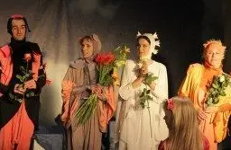 Alytaus miesto teatras pristatė spektaklį vaikams ir panašiems į juos (NUOTRAUKOS)