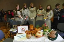 Pristatė senuosius dzūkų valgius - rasalynę, grikinę babką ir avižinį kisielių