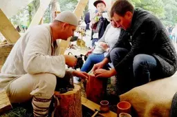 Alytiškių amatai - Apuolės piliakalnio festivalyje