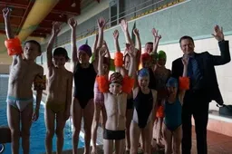 Alytaus rajono bei sporto ir rekreacijos centro bendradarbiavimas baseiną suteikė miestelių ir kaimų vaikams (VIDEO)
