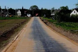 Alytaus rajono miesteliai gražėja - Junčionyse rekonstruota Dvaro gatvė, šaligatvis - Daugų Ežero gatvėje