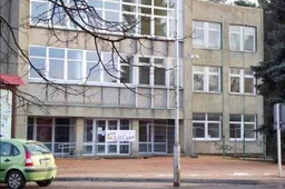 Dzūkijos sostinės centrą papuoš atnaujinamas Alytaus rajono savivaldybės pastatas (NUOTRAUKOS)