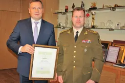 Pulkininkas leitenantas padėkojo už šaulių veiklos palaikymą
