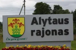 Pritarė globėjų rėmimui, skiriant ne mažiau kaip 160 eurų vienam vaikui