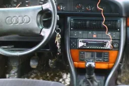„Audi“ savininkas kreipėsi dėl automobilyje rastų narkotikų