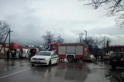 Eismo įvykyje Alytuje - keturi automobiliai: „Volkswagen Golf“, „Volvo“, „Renault“ ir „Mercedes“ (TV. ATNAUJNTA))