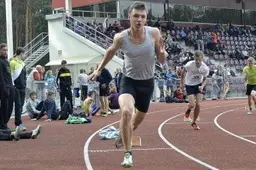 Alytaus lengvaatlečių medaliai: auksas – A. Kunc, bronza – R. Kasiukevičiui, E. Laužanykui, D. Leskauskaitei