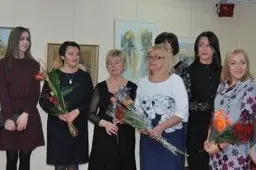 B. Jenčius - ir gyvenimo džiaugsmu trykštančių moterų mokytojas