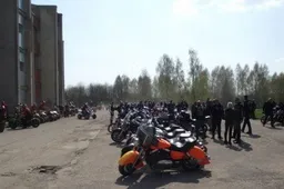 „Alytus bunda!” – apie prasidedantį sezoną baikeriai pranešė bendru renginiu (VIDEO)