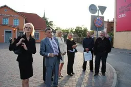 Alytaus ir Cėsių  draugystės dešimtmetis minimas dailės parodomis