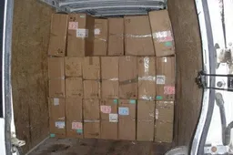 Penki alytiškiai sulaikyti prie Maros upe perkeltos kontrabandos (NUOTRAUKOS)
