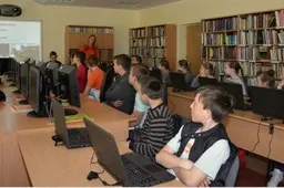 Bibliotekoje surengta parodomoji „Coder Dojo“ programavimo pamoka