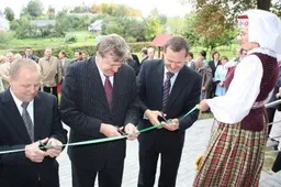 Miroslavo globos namų gyventojai džiaugėsi svečiais ir gyrė atnaujintus namus