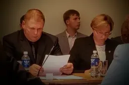 Alytaus rajono darbiečių gretos byra - tarybos nariai Z. Lukoševičienė ir K. Patinskas prisijunė prie valdančiosios daugumos
