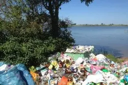 Prie Daugirdėlio ežero - paplūdimio sąvartynas