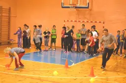 Rajone – atvirų durų politika: mokiniai atostogaus, tačiau sporto salės dirbs