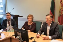 Šventės išvakarėse rajoną aplankė europarlamentarė