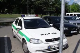 Kriminalų suvestinė: „pareigūnas“ išviliojo banko slaptažodžius, „laimėjęs“ loterijoje patiklusis alytiškis pinigus prarado