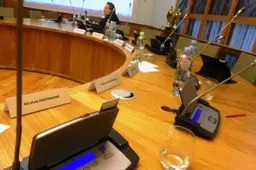 Tarybos posėdyje pritarta Alytaus plano iki 2020 m. rengimui, į vyriausybę kreiptasi dėl draudimų rūkyti ar turėti tabako gaminių (VIDEO)
