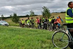 Gimnazistai surengė penktąjį dviračių žygį Daugai – Bukauciškių koplyčia – Daugai