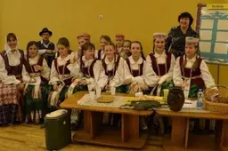 Alytaus mokyklos įsijautė į skirtingų Lietuvos regionų tradicijas