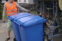 Alytiškiai kantriai laiko atliekų rūšiavimo egzaminą (NUOTRAUKOS)