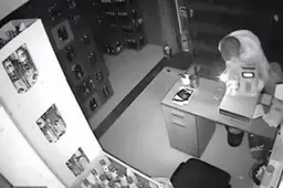 Alytuje įsilaužta į antrinių žaliavų supirkimo kioską, pavogtas kasos aparatas (VIDEO)