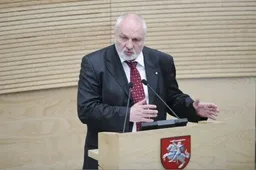 V. Mazuronis: „Pensijiniam amžiui nustatykime 150 metų ribą ir „Sodros“ nebereikės“