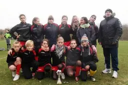 „Dainavos“ futbolininkės žaidė taurės finale