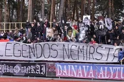 Jurgiškių ir Vingio gatvėse - sužalojimai peiliais