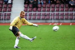 Buvę „Dainavos“ futbolininkai debiutavo naujuose klubuose, pati Alytaus komanda – be papildymų