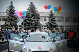 Butrimonių  gimnazija pradėjo vairavimo pamokas, kurių metu mokys važiuoti nauju „Fordu“