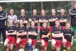 Futbole - ir merginos! Nemokama vasaros mokykla