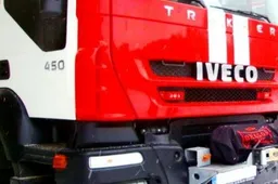 Varėnos ugniagesiams atiteko sunkiosios klasės gaisrų gesinimo automobilis „Iveco Trakker“