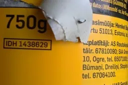 Prekybos centre – nuolaidos akcija. Dar galiojančiam ar jau pasenusiam produktui? (NUOTRAUKOS)
