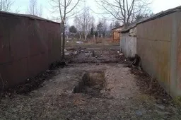 Laikinųjų garažų nukėlimo procesas Klevų gatvėje įsibėgėja