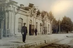 Traukinių dundėjimas traukiamas iš užmaršties