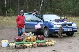 Pakelės prekeiviams – policininkų baudos (video)