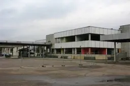 Kas griauna buvusią autobusų stotį?